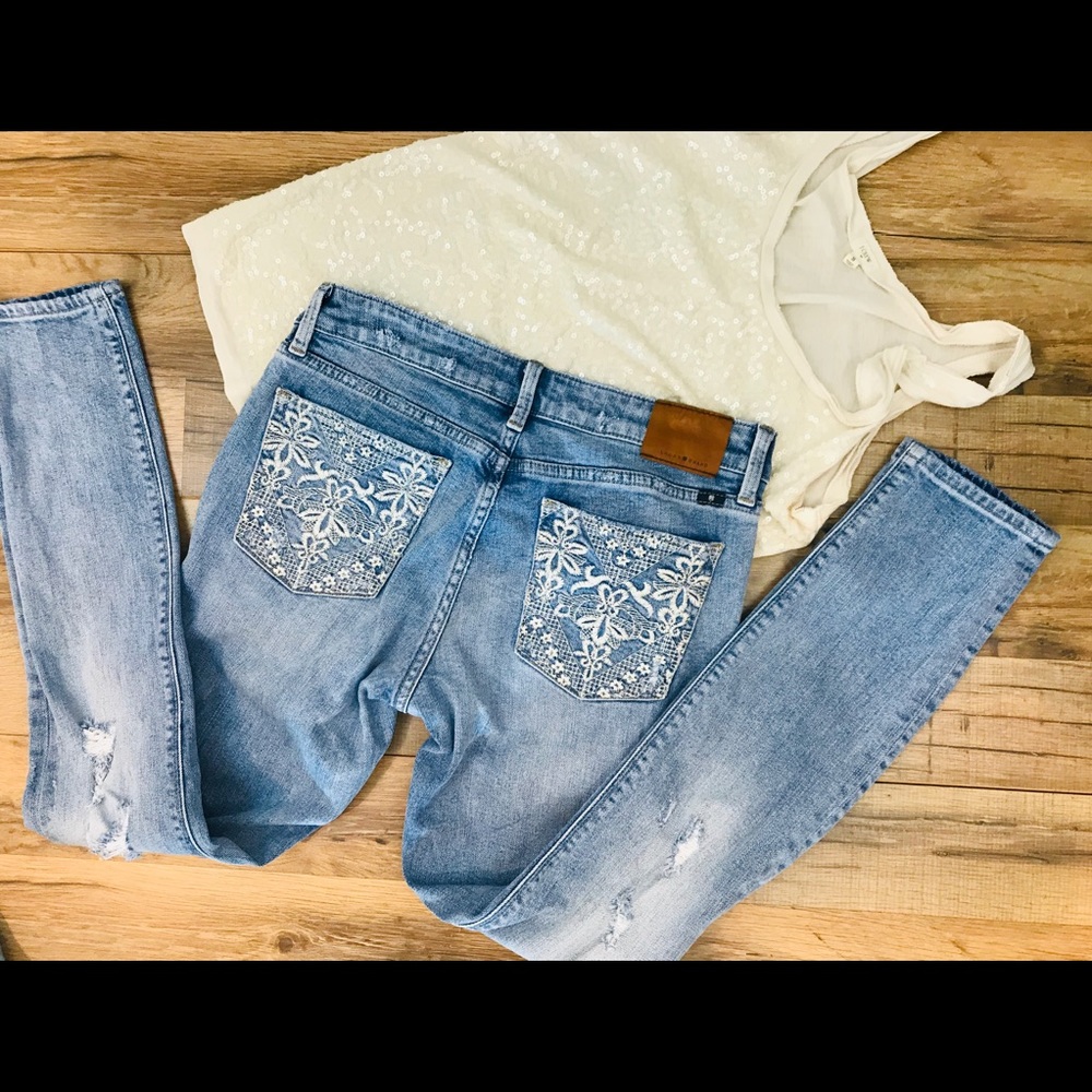 Lucky Brand 🛍Lolita Skinny Distressed Jeans
